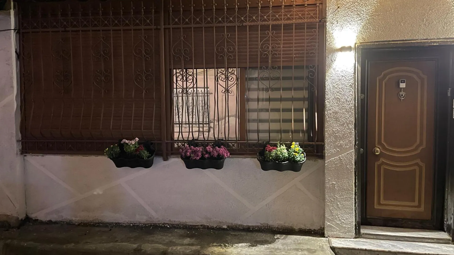 Apis Romeo Apartament コルチャ アルバニア